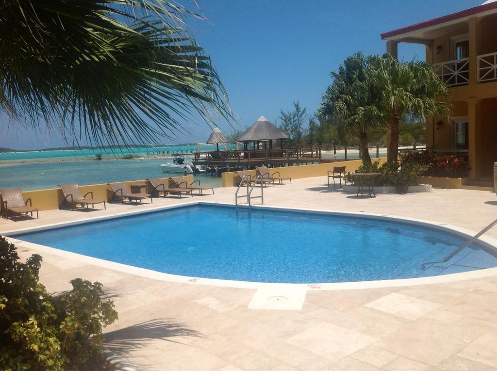 Augusta Bay Bahamas, Exuma Hotel George Town Exterior photo